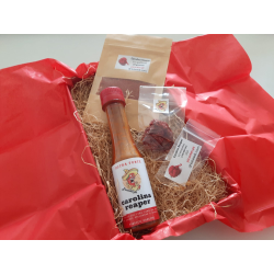 GIFT Box CAROLINA REAPER (bottle, powder, whole and seeds)